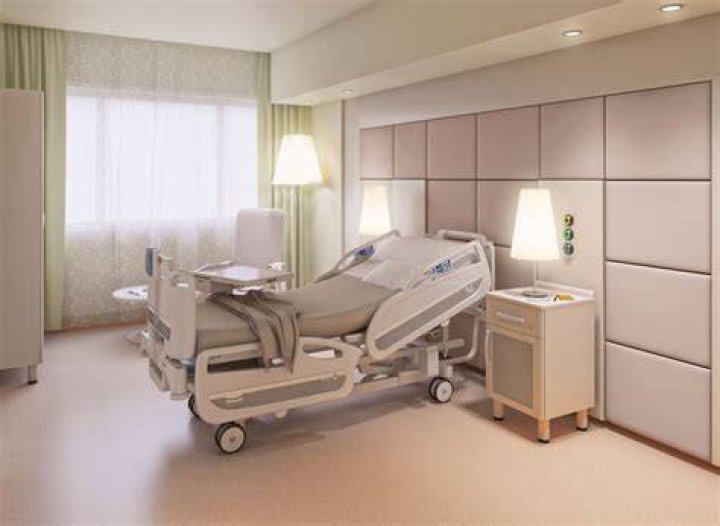 A hospital care room bed | Source: Pixabay