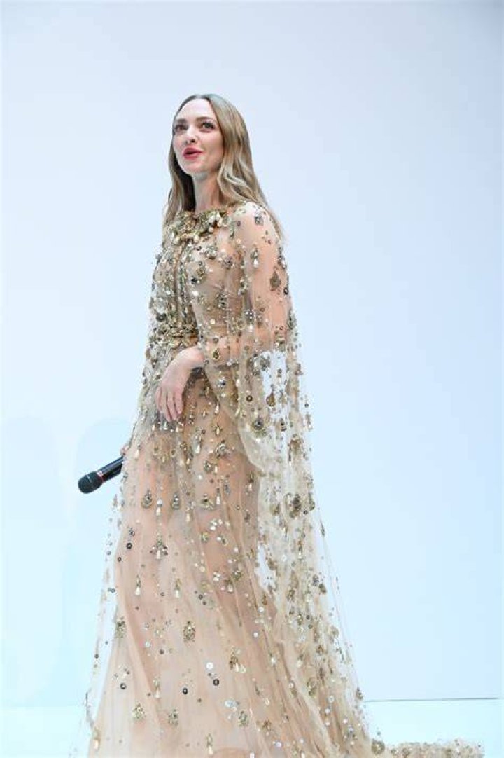 Amanda wowed in beads