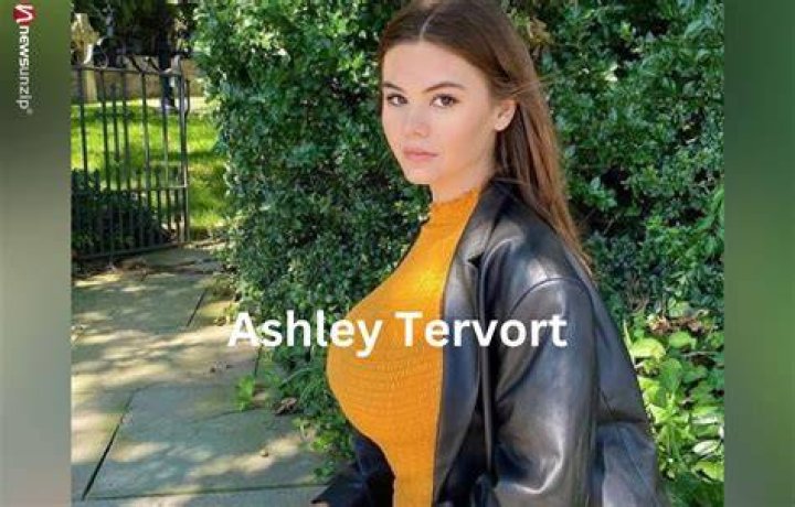 Ashley Tervort Reveals The Secret To A Good PickUp Line? It's All About Attitude