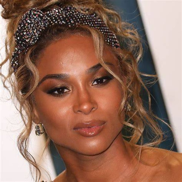 Ciara pays beautiful tribute to close friend in top with plunging neckline