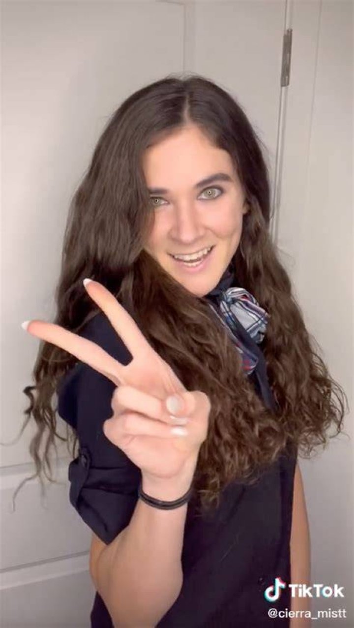 Cierra Mistt (TikTok Star) Wiki, Biography, Age, Boyfriend, Family, Facts and More News Colony