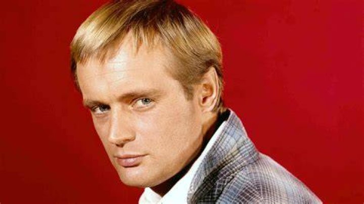 David McCallum acting alongside Mark Harmon in NCIS