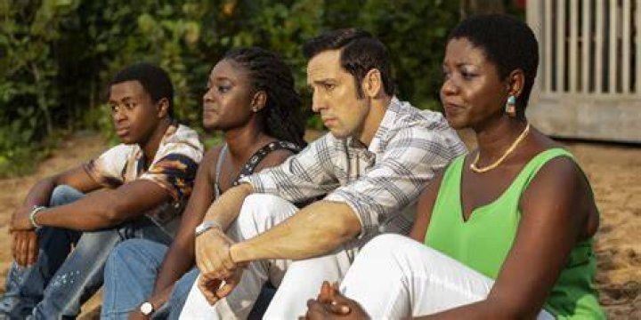 Death in Paradise cast celebrates show's 100th episode