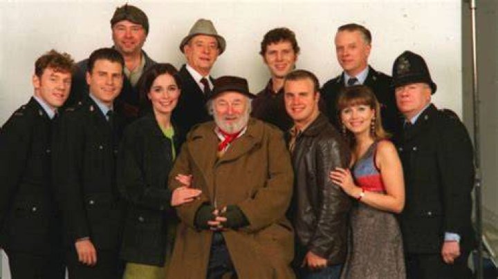 derek cast heartbeat