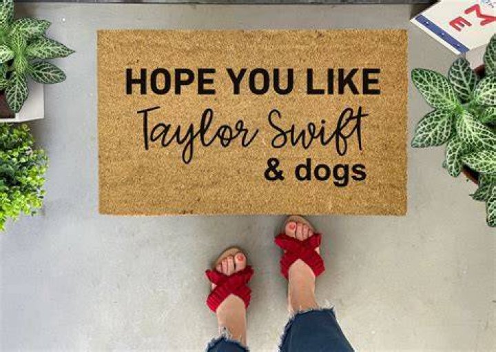 dogs taylor