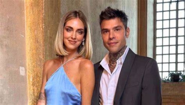 Ferragni e Fedez, crollo social senza fine lui perde 119 mila followers, 20 milioni di