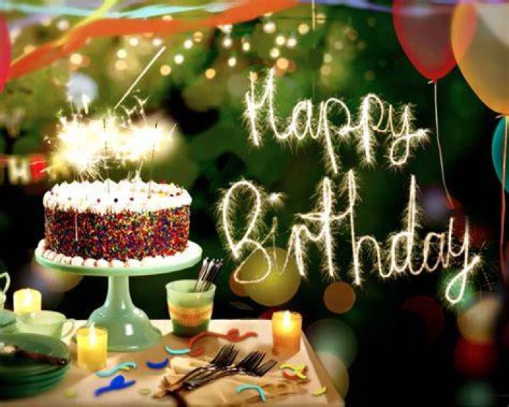 Happy Birthday Ecards and Pics for her.