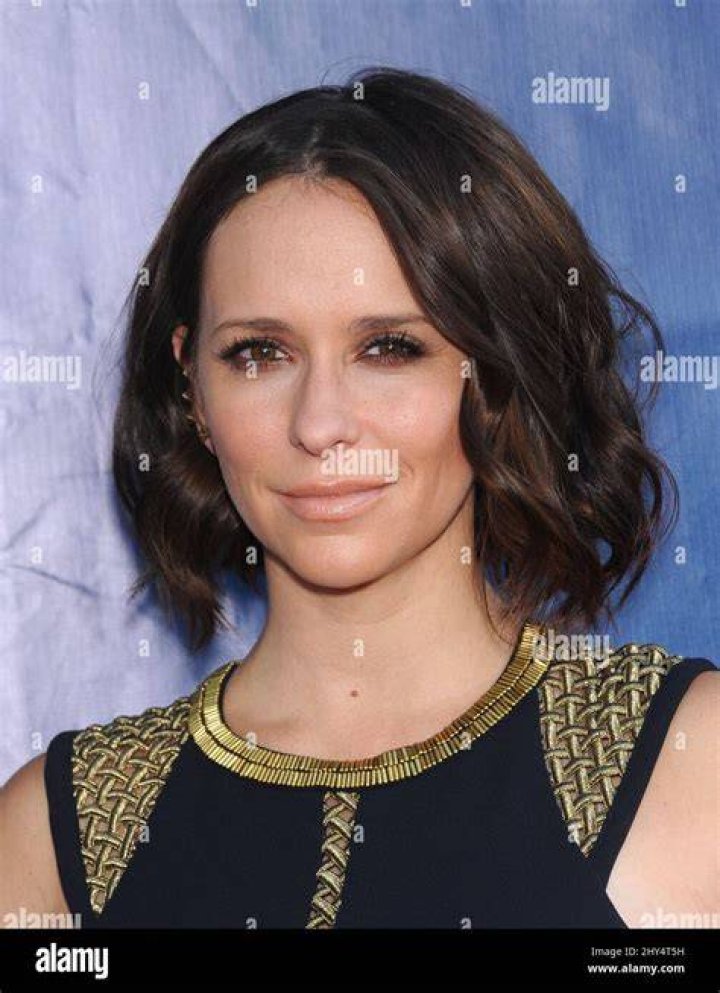 Jennifer Love Hewitt attending the 2019 PaleyFest LA - "9-1-1 in Hollywood, California, in March 2019. | Image: Getty Images.