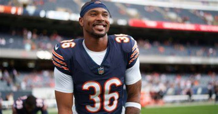 Jonathan Owens Net Worth 2024 NFL Salary, Height and Wife