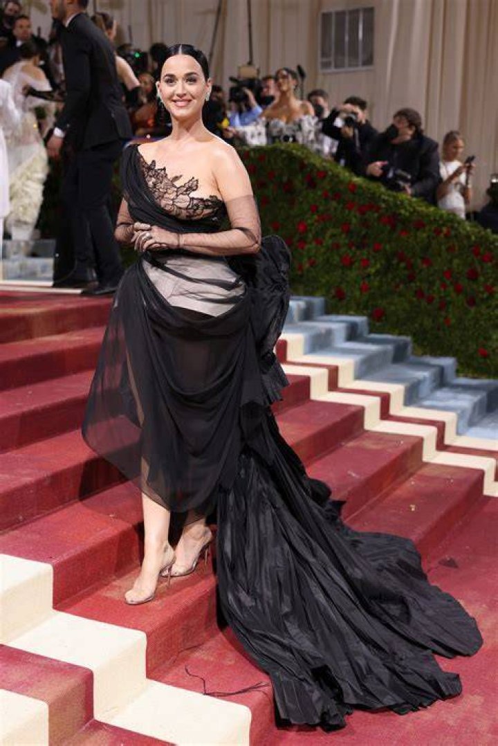 katy perry met gala oscar de la remta