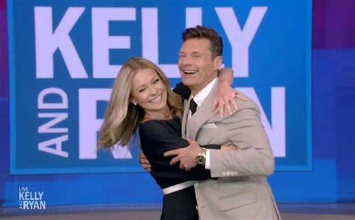 Kelly Ripa and Ryan Seacrest attend the Broadcasting & Cable Hall of Fame Awards Anniversary Gala on October 29, 2019 | Photo: Getty Images