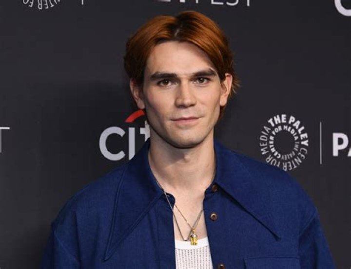 KJ Apa pictured at The CW Network's 2017 Upfront. New York City. | Photo: Getty Images
