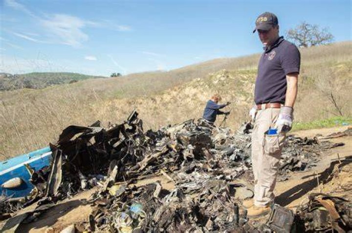 Kobe Bryant Crash Pilot Disoriented in Clouds, Agency Says |