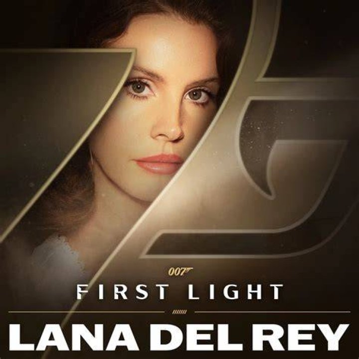 Lana Del Rey channels First Lady chic with shock new look