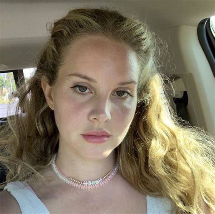 Lana Del Rey No Makeup Cheap Prices, Save 61 jlcatj.gob.mx