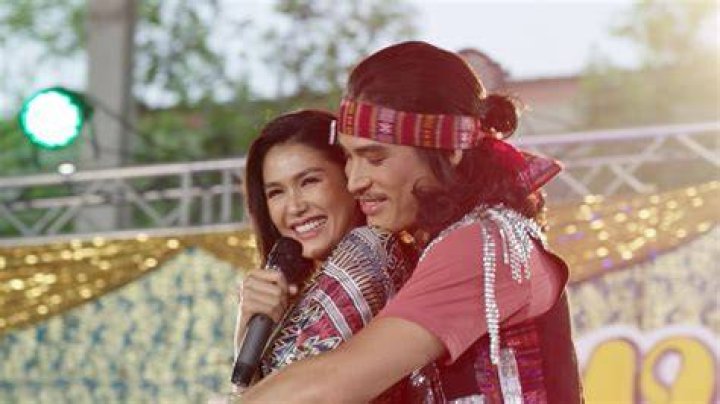 &lrm;O DI Kat Mo Lam (Phleng Pra Kop La Khon Bo DI Kat Mo Lam) by POINT CHONLAWIT & NAT ANIPORN on