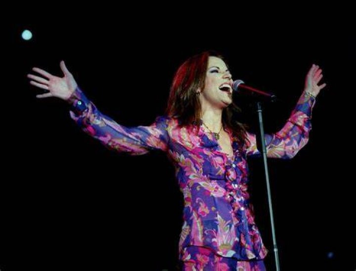 Martina McBride performing in June 2010. | Source: Wikimedia Commons