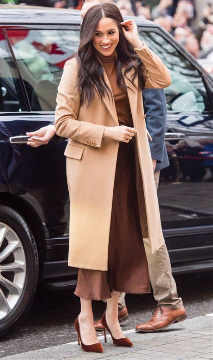 meghan markle camel coat 