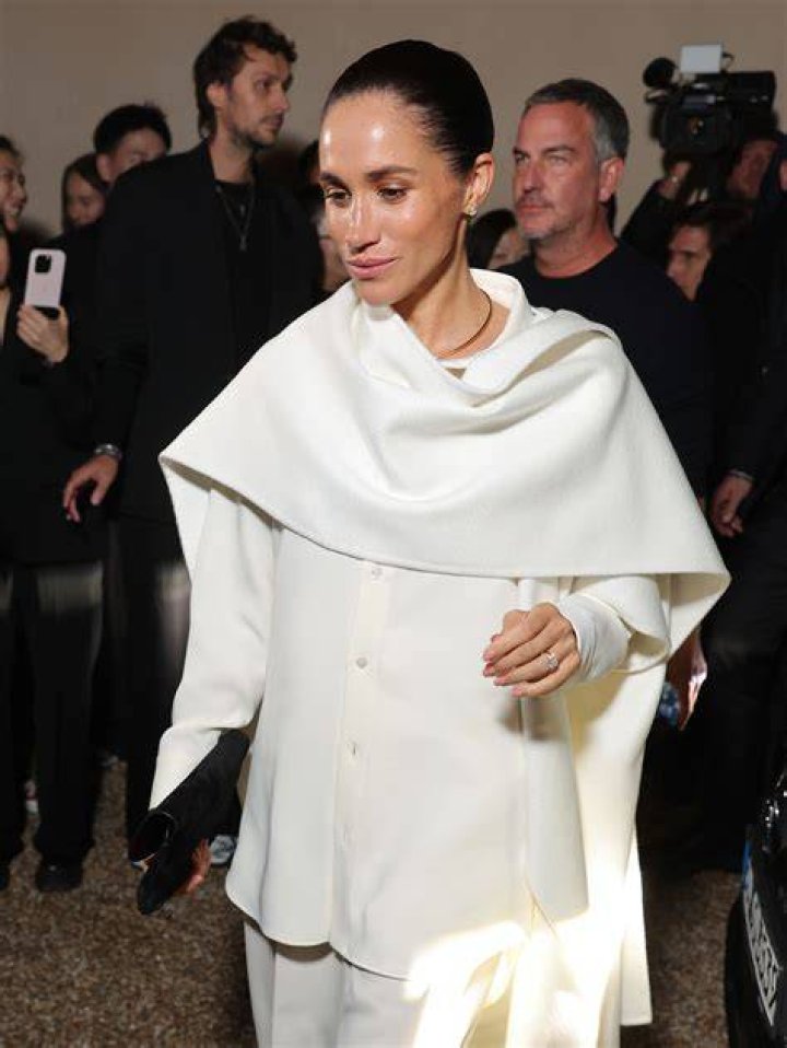 meghan markle wearing designer veronica beard