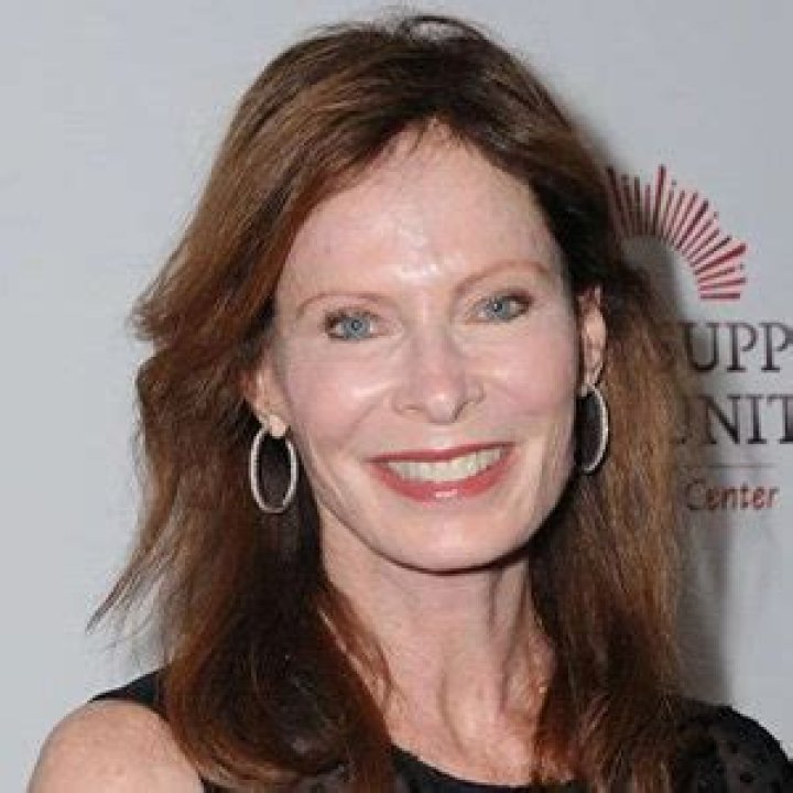 Nancy Wiesenfeld Wiki, net worth. Who is Les Moonves exwife? Biography Tribune