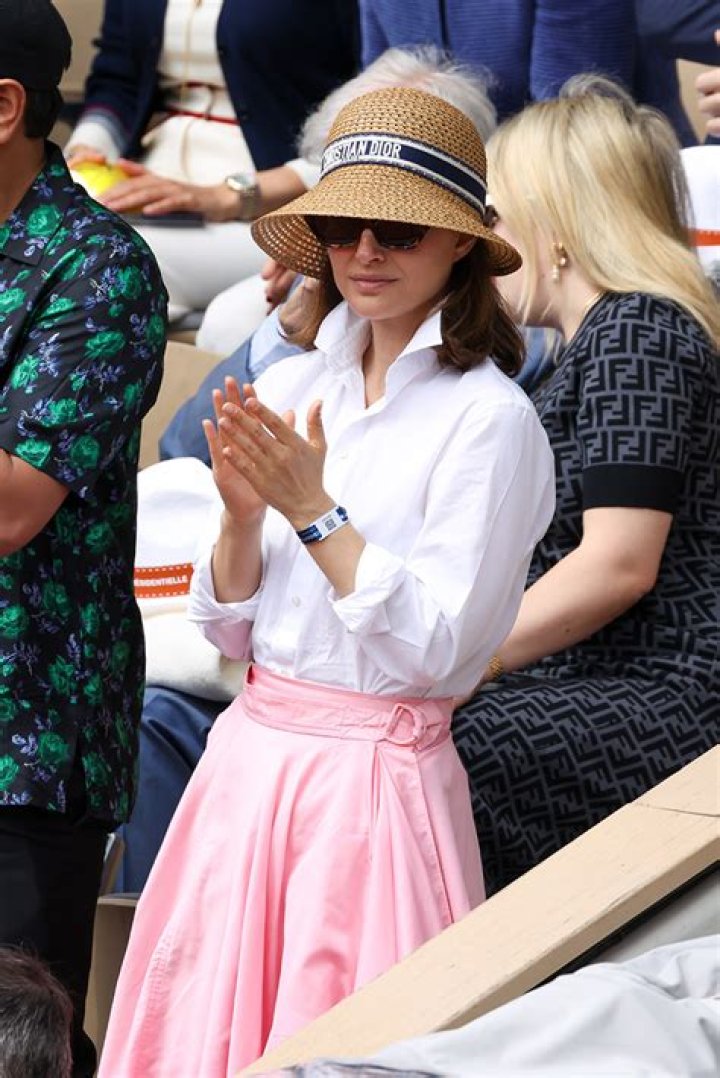 Natalie at the French open with her ring on