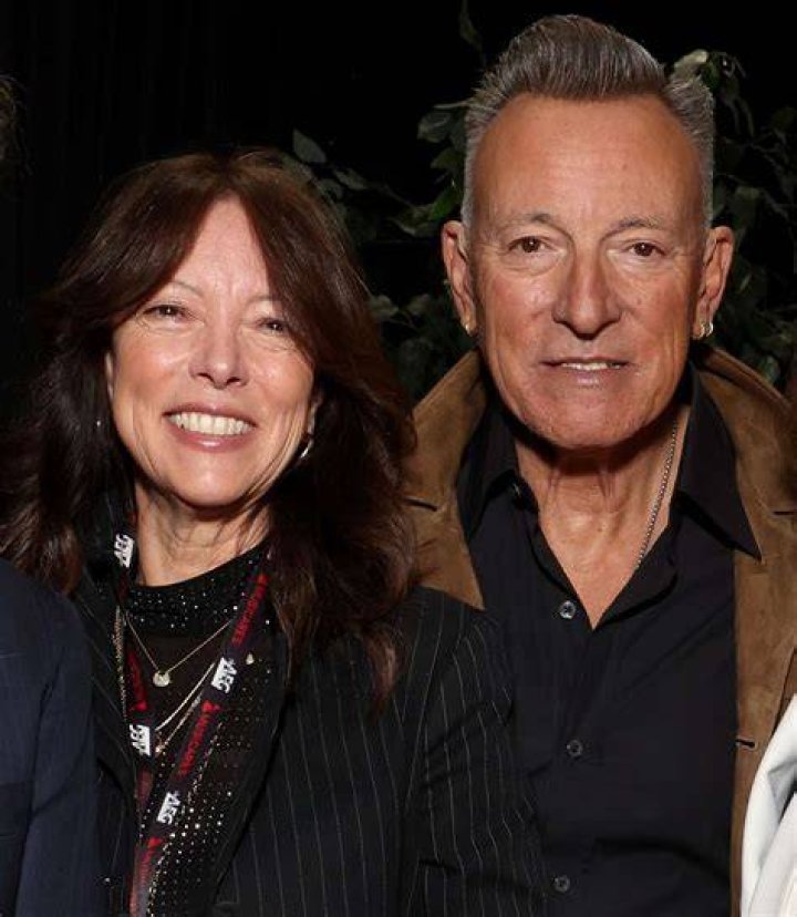 Pamela Springsteen (C) and mother Adele Ann Zerilli (R) on June 27, 2013, in Gijon, Spain. | Source: Getty Images
