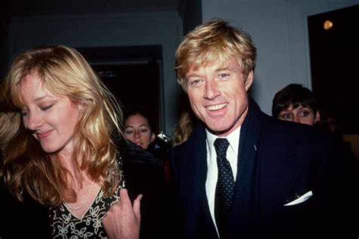 Robert Redford and Shauna Redford attend the opening of the "Highlight Exhibit at the International Center of Photography on November 17, 1983, in New York City. | Source: Getty Images