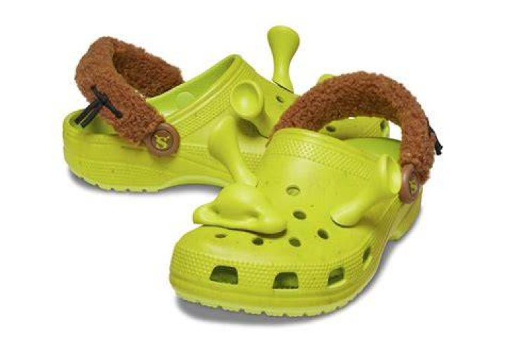 Shrek Crocs size 2.5 good condition fashion clothing shoes accessories 
