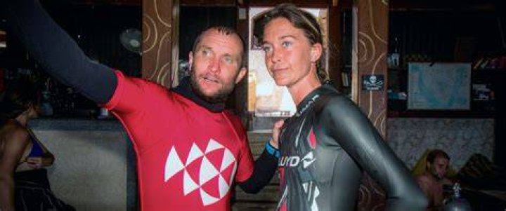 Stephen and Alessia before their dive in 2017