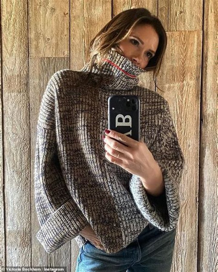victoria beckham jumper